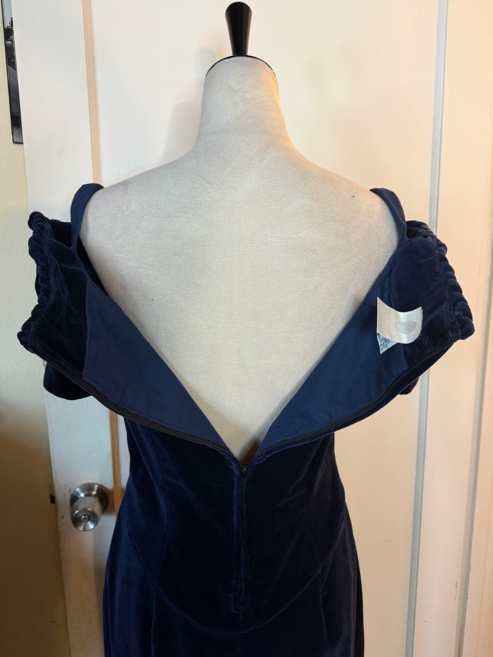 Watters Midnight Blue Velvet Off the Shoulder Maxi Dress Wedding Event Formal - Picture 12 of 14